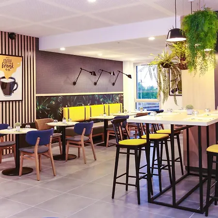 Appart'hôtel Odalys City - Angers Centre Gare-3